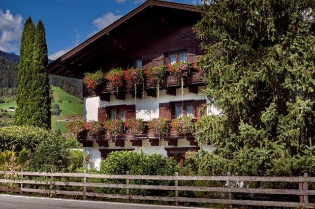 Gaestehaus Kastenhof Sankt Johann im Pongau Kültér fotó